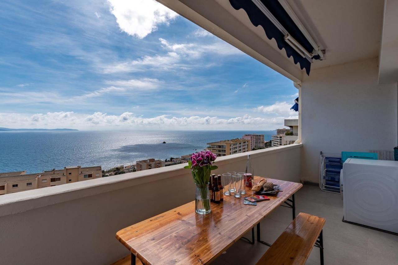 Magnifique Appartement Vue Mer, Spacieux Et Traversant 阿雅克肖 外观 照片