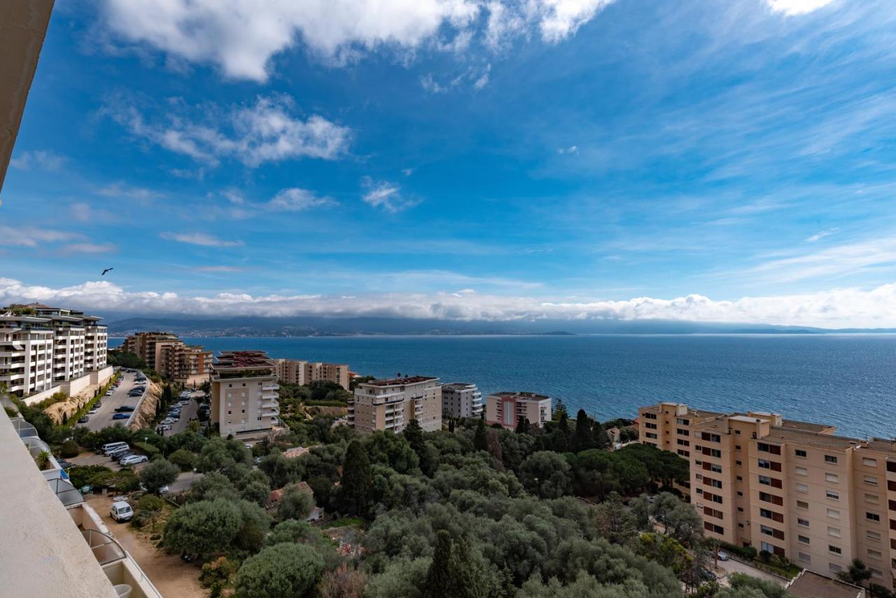 Magnifique Appartement Vue Mer, Spacieux Et Traversant 阿雅克肖 外观 照片